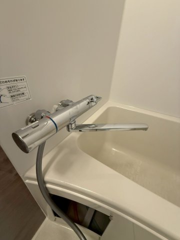 セレニテ谷町四丁目アリエの風呂写真