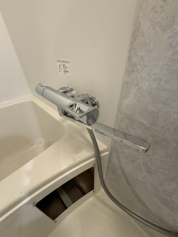 セレニテ谷町四丁目アリエの風呂写真