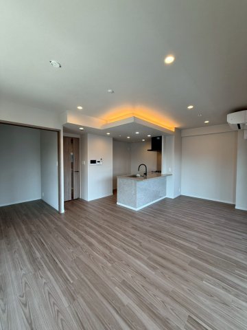 S-RESIDENCE谷町六丁目aloの居間写真