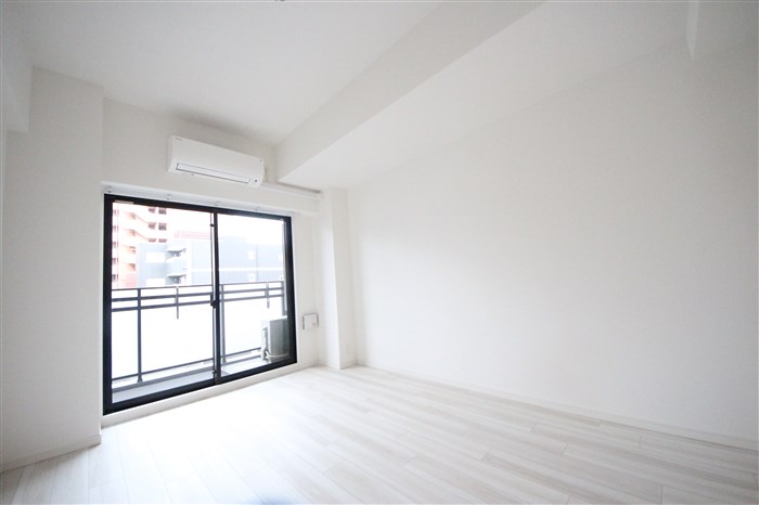 S-RESIDENCE堺筋本町Unoの居間写真
