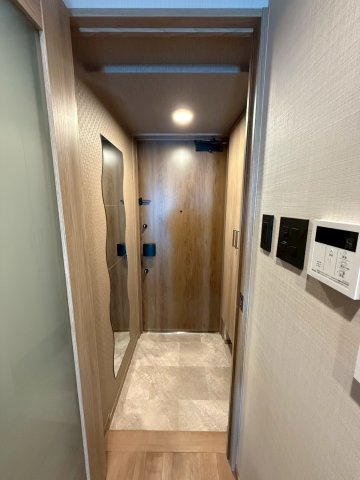 ブエナビスタ難波タワーの玄関写真