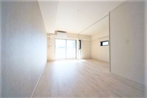 OPUS RESIDENCE SHINSAIBASHI SOUTHの内装写真