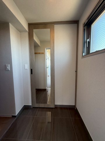 ファーストフィオーレ新町ファジスタの玄関写真