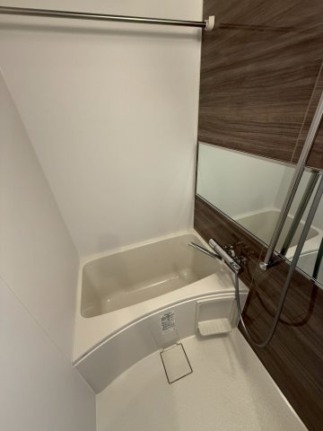ファーストフィオーレ新町ファジスタの風呂写真