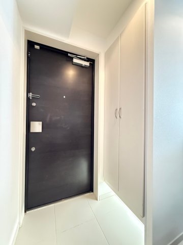 GALLERY谷町の玄関写真