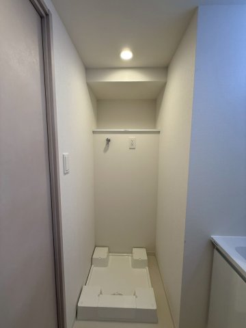 Alivis浪速東SoL TERRACEの玄関写真