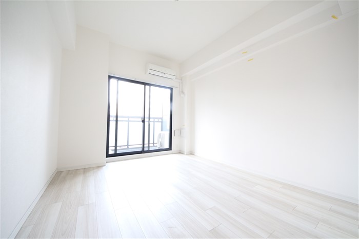 S-RESIDENCE阿波座WESTの居間写真