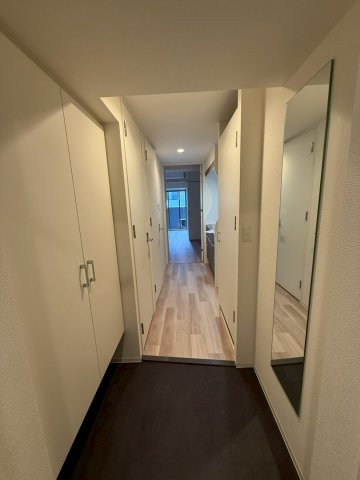 セレニテ東梅田アリエの内装写真