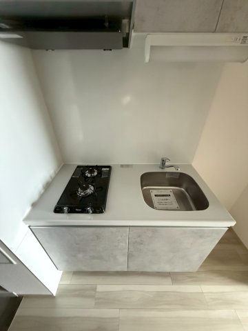 ファーストフィオーレ三国のキッチン写真