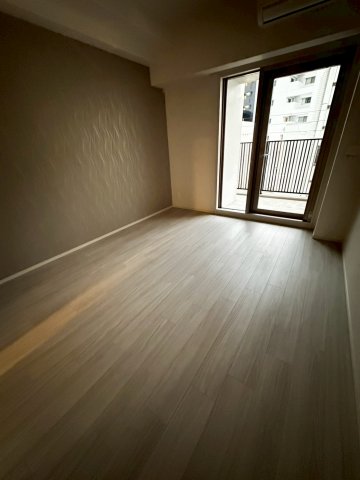 スプランディッド十三本町の居間写真