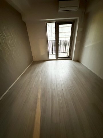 スプランディッド十三本町の居間写真