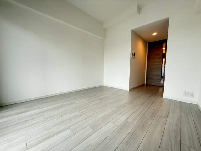 S-RESIDENCE三国WESTの居間写真
