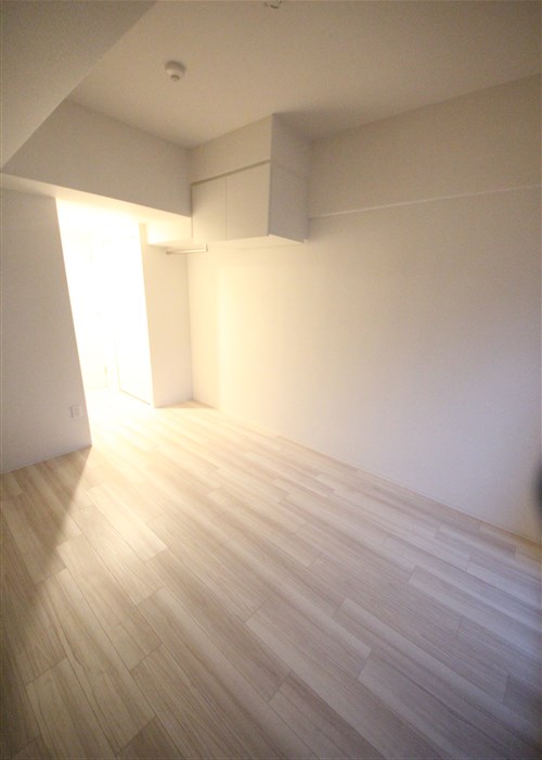 セレニテ本町東リアンの内装写真