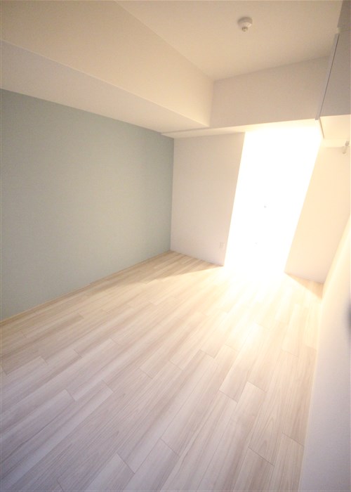 セレニテ本町東リアンの内装写真