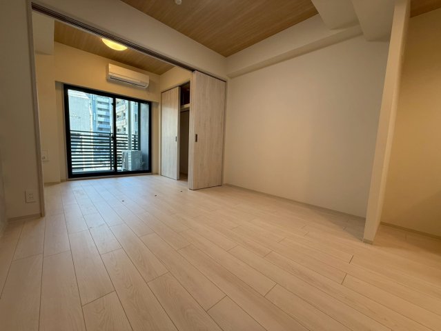 ArtizA瓦屋町Iの居間写真