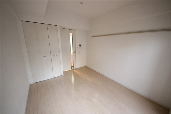 プレサンス淀リーヴァの居間写真