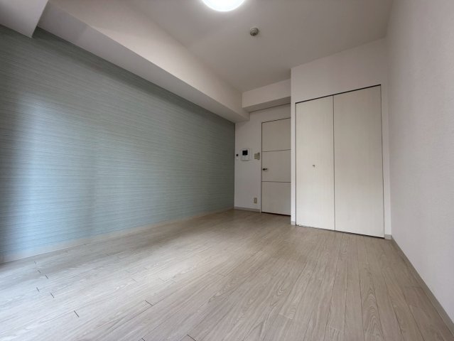グラマシー心斎橋東の居間写真