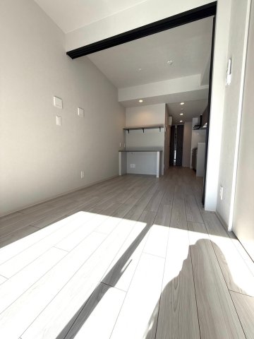 アーバネックス本町IIの居間写真
