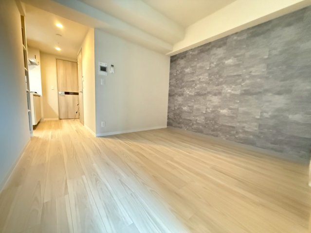 ミラージュパレス本町Departの居間写真