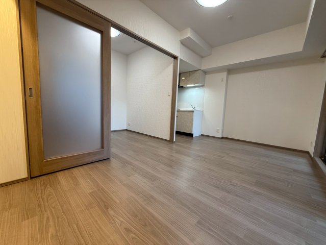 プレジオ弁天町の居間写真