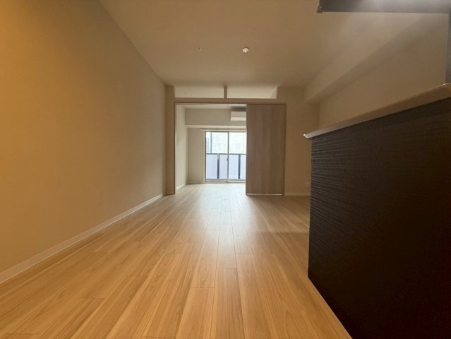 ミラージュパレス本町Departの居間写真