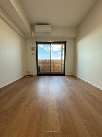フレンシアノイエ難波南の居間写真