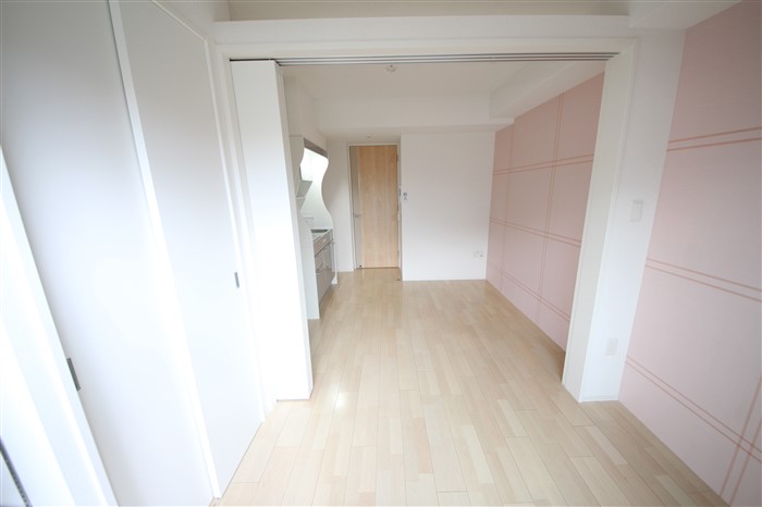 SERENITE本町REFLETの内装写真