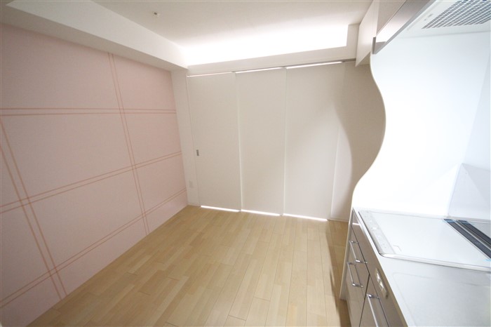 SERENITE本町REFLETの内装写真