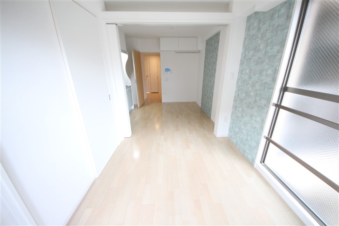 SERENiTE本町refletの内装写真