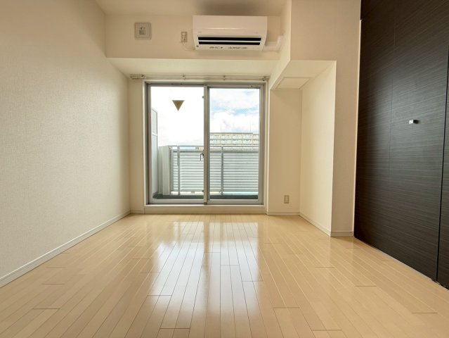 CITY SPIRE日本橋高津の居間写真
