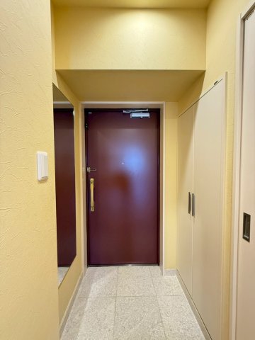 ジューム南船場の玄関写真