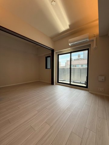 S-RESIDENCE難波西alterの居間写真