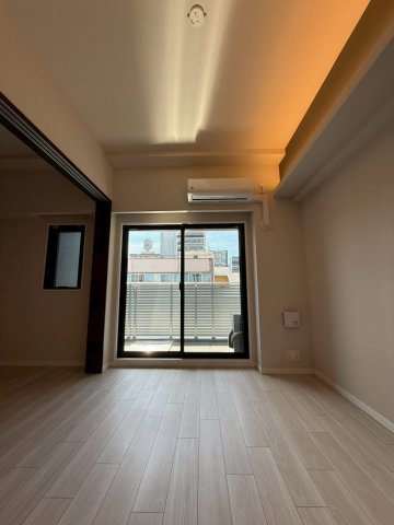 S-RESIDENCE難波西alterの居間写真