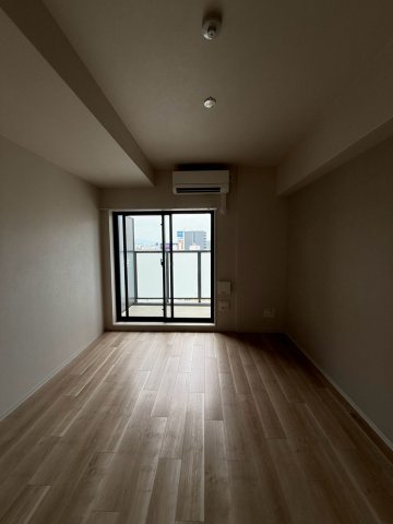Live Flat Tsukamotoの居間写真