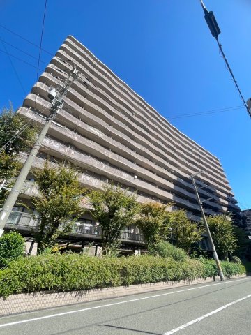 フロンティアタワー難波EASTの外観写真