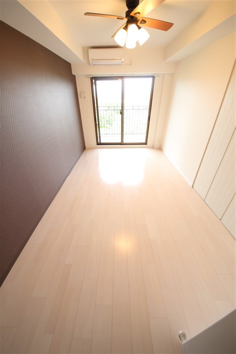 Luxe新大阪SOUTHの内装写真
