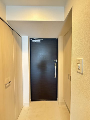 S-RESIDENCE日本橋Qualierの玄関写真