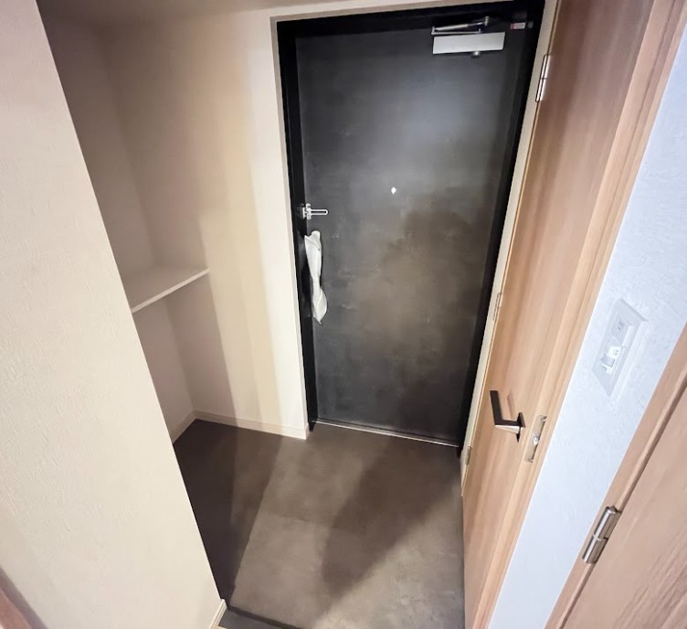 スプランディッド本町グランの玄関写真