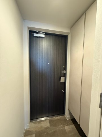 ルフォンプログレ堺筋本町タワーレジデンスの玄関写真