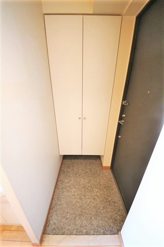 ディナスティ堺筋本町の玄関写真