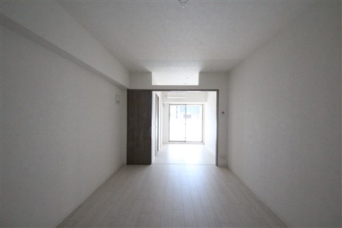 ラ フォルム鎗屋町の居間写真