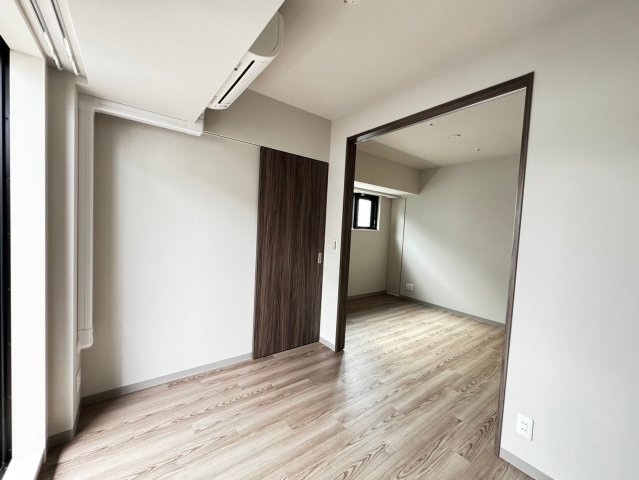 ルフォンプログレ堺筋本町タワーレジデンスの居間写真