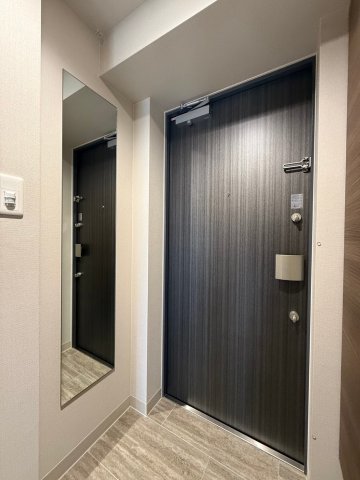 ミラージュパレス難波クルヴァの玄関写真