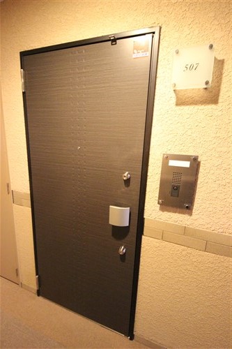 ISM谷町六丁目の玄関写真