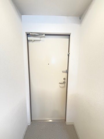 ヴィラナリー大今里の玄関写真