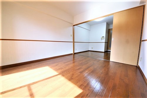 アーバンステージ安堂寺Iの内装写真