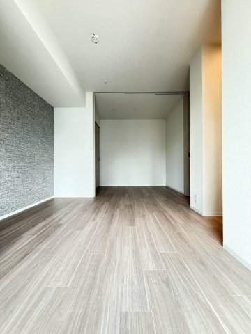 コンフォリア・リヴ本町WEST Qの居間写真
