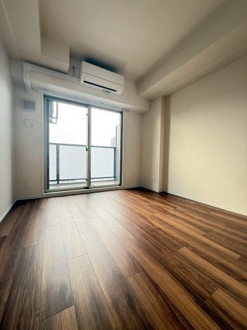 アプリーレ松屋町の居間写真