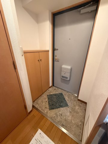 エイペックス内本町の玄関写真