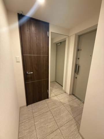 セイワパレス本町東の玄関写真